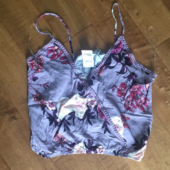 Floral tank - Picture 1 of 2